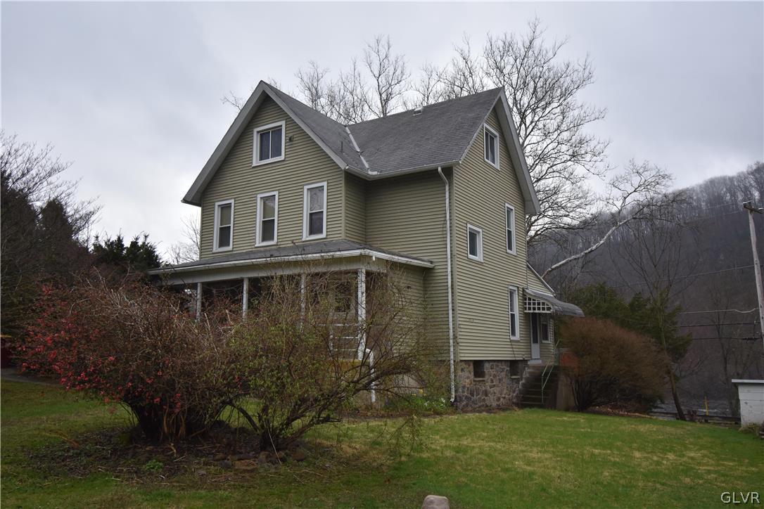 2397 Old River Road