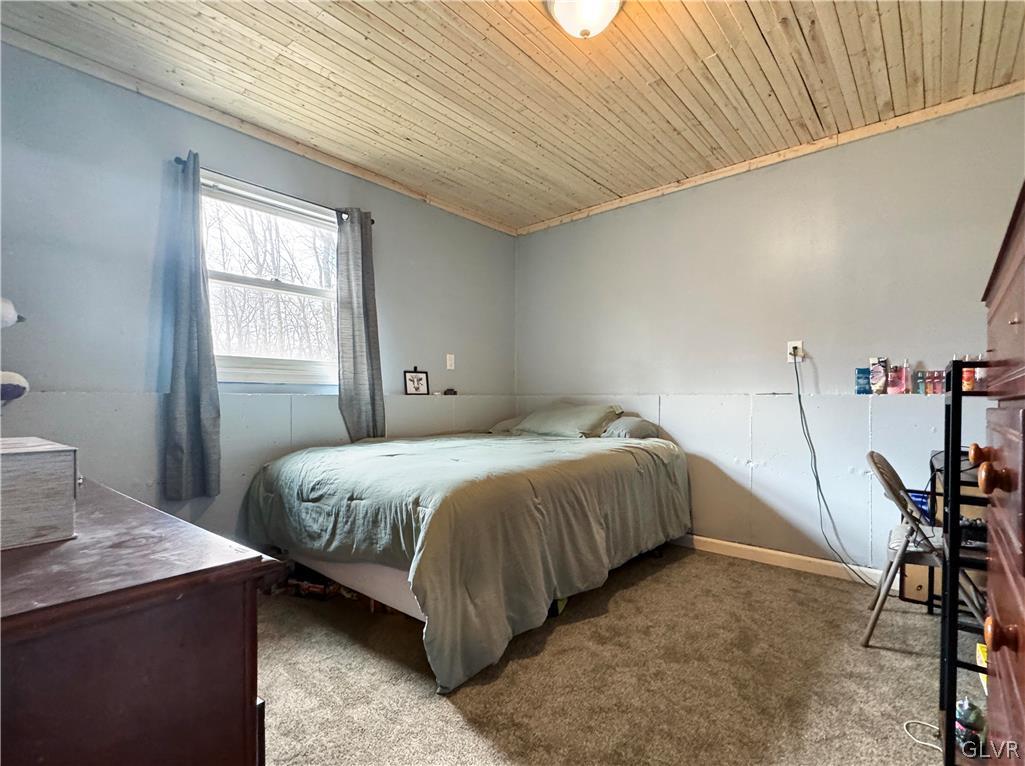 586 Poplar Creek Road