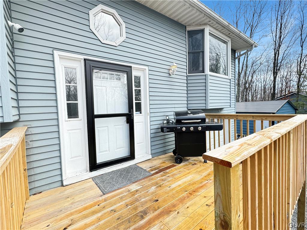 586 Poplar Creek Road