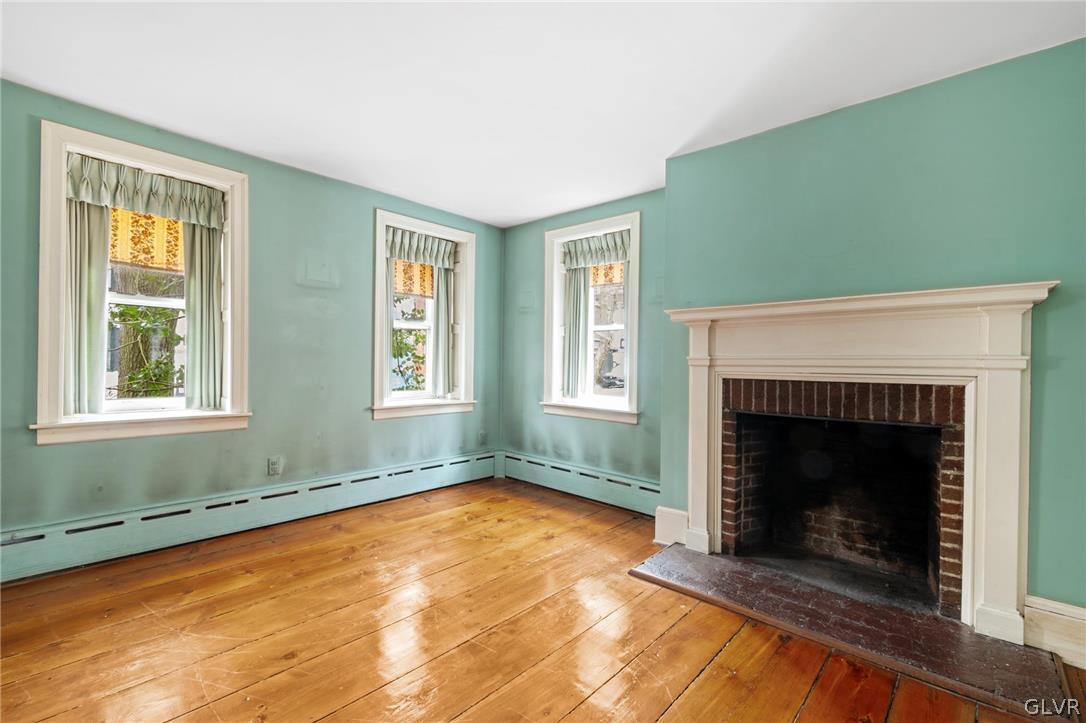 327 Spring Garden Street
