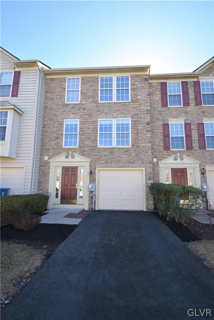 140 Knollwood Drive