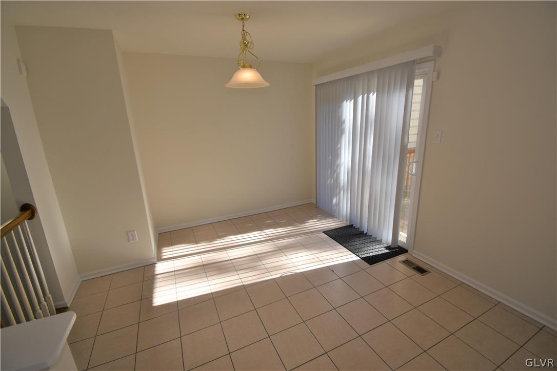 140 Knollwood Drive