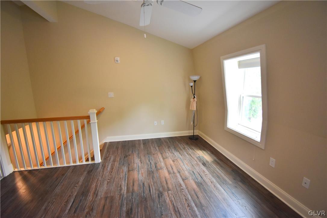 435 Ferry Street 3