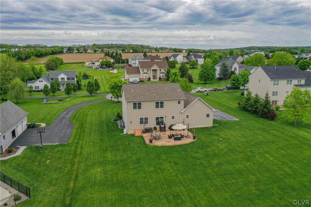 2704 New England Drive