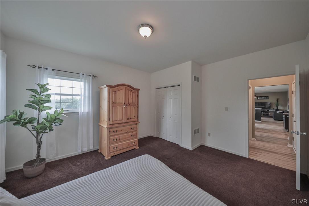 2704 New England Drive