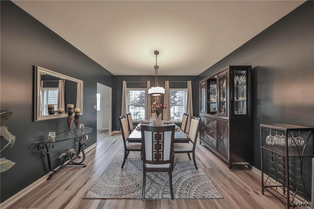 2704 New England Drive