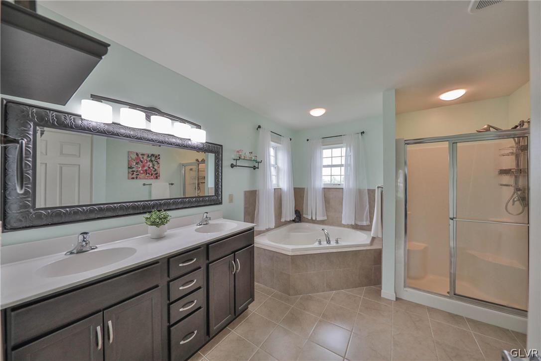 2704 New England Drive