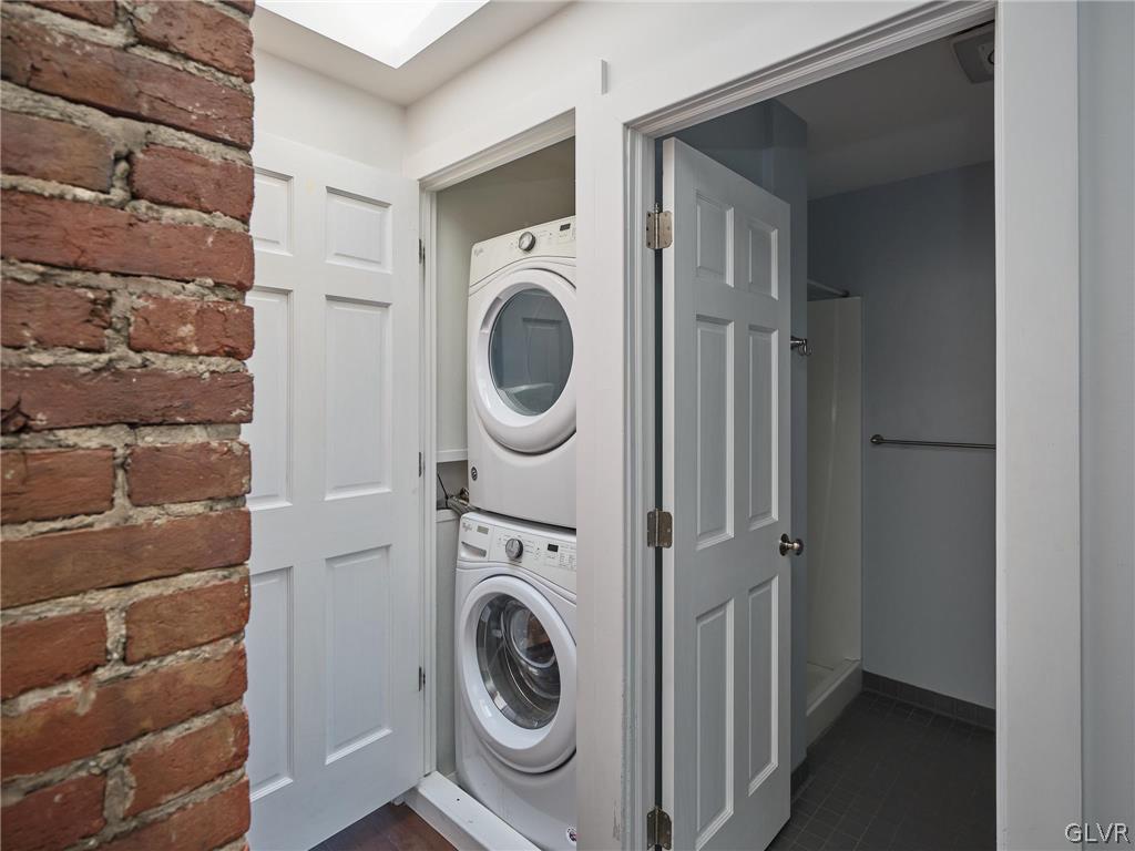 2527 South 6Th Street