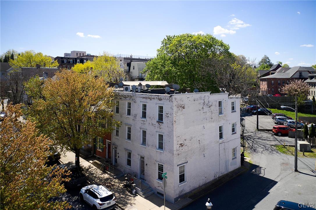 2527 South 6Th Street