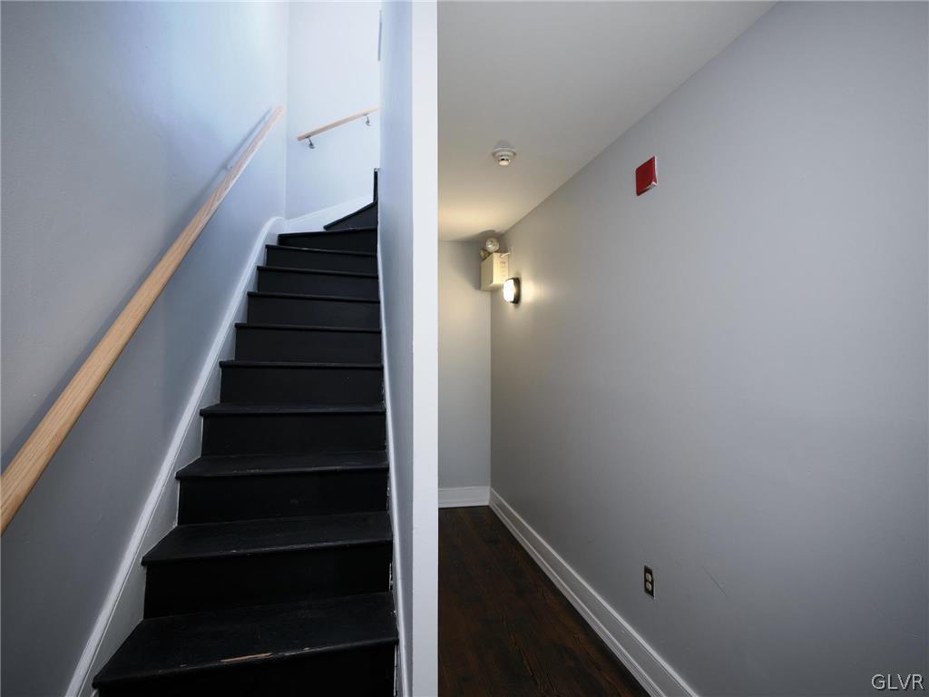 2527 South 6Th Street