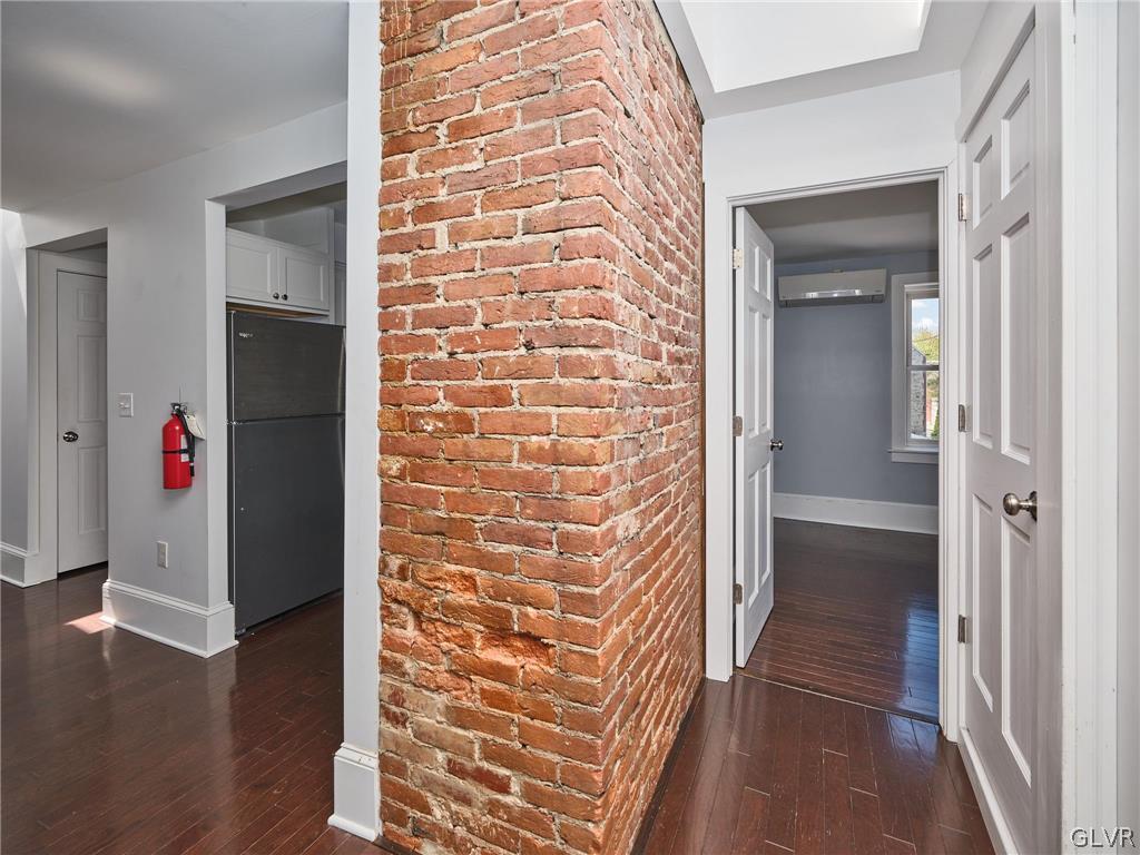 2527 South 6Th Street