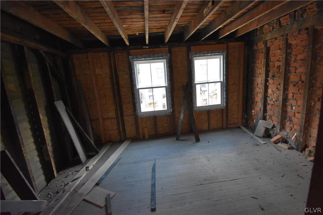 139 Spring Garden Street
