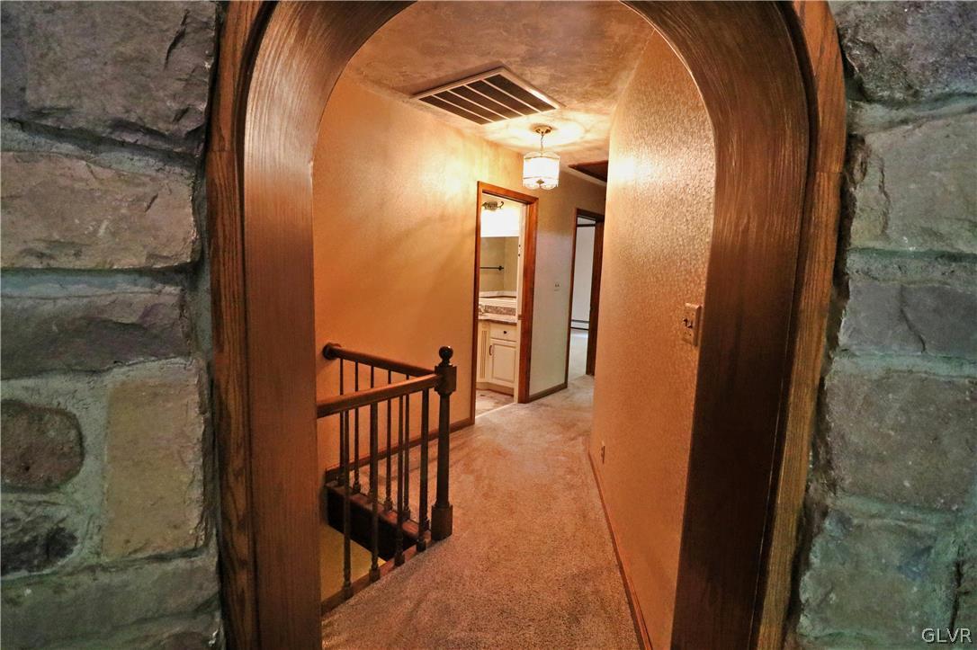 953 Fallen Oak Drive