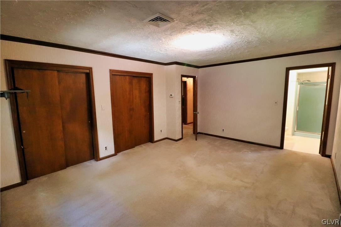 953 Fallen Oak Drive