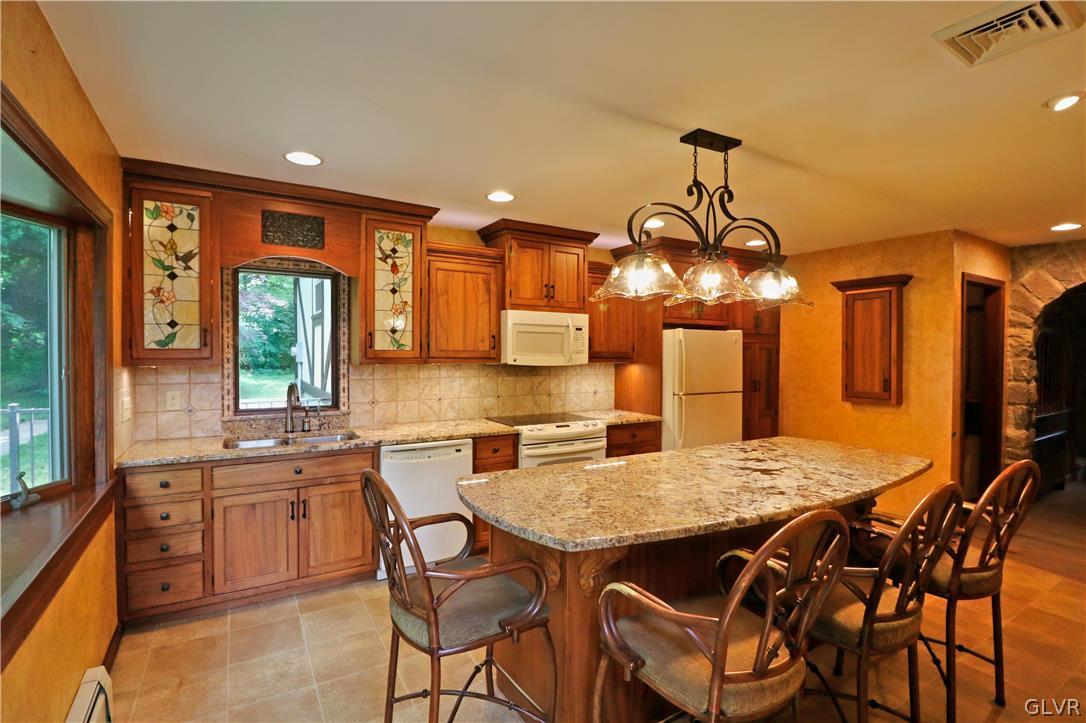 953 Fallen Oak Drive