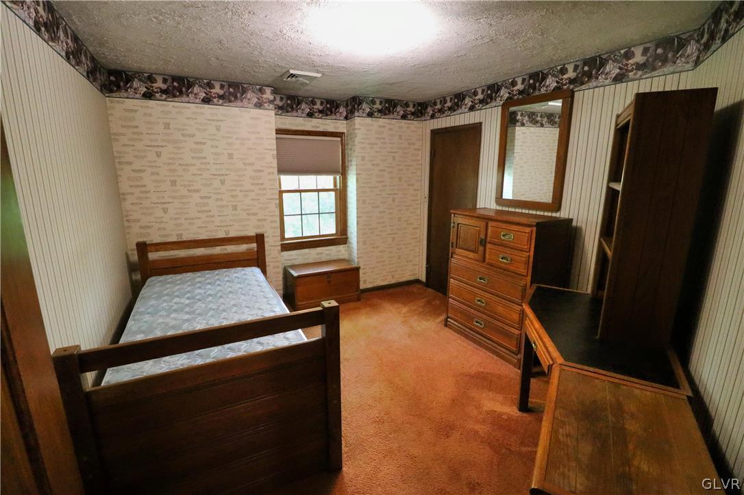 953 Fallen Oak Drive