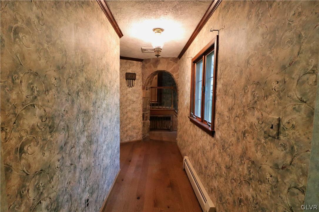 953 Fallen Oak Drive