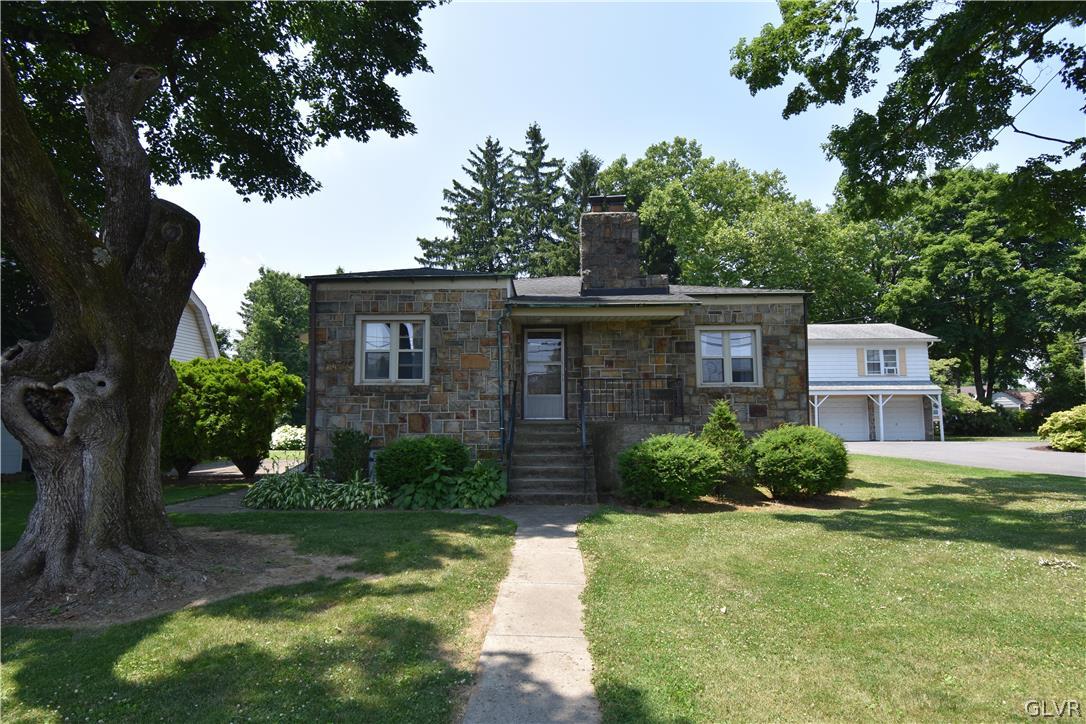 1916 Sullivan Trail