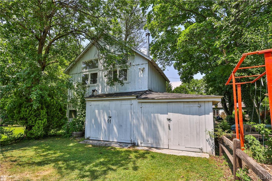 1233 Durham Road