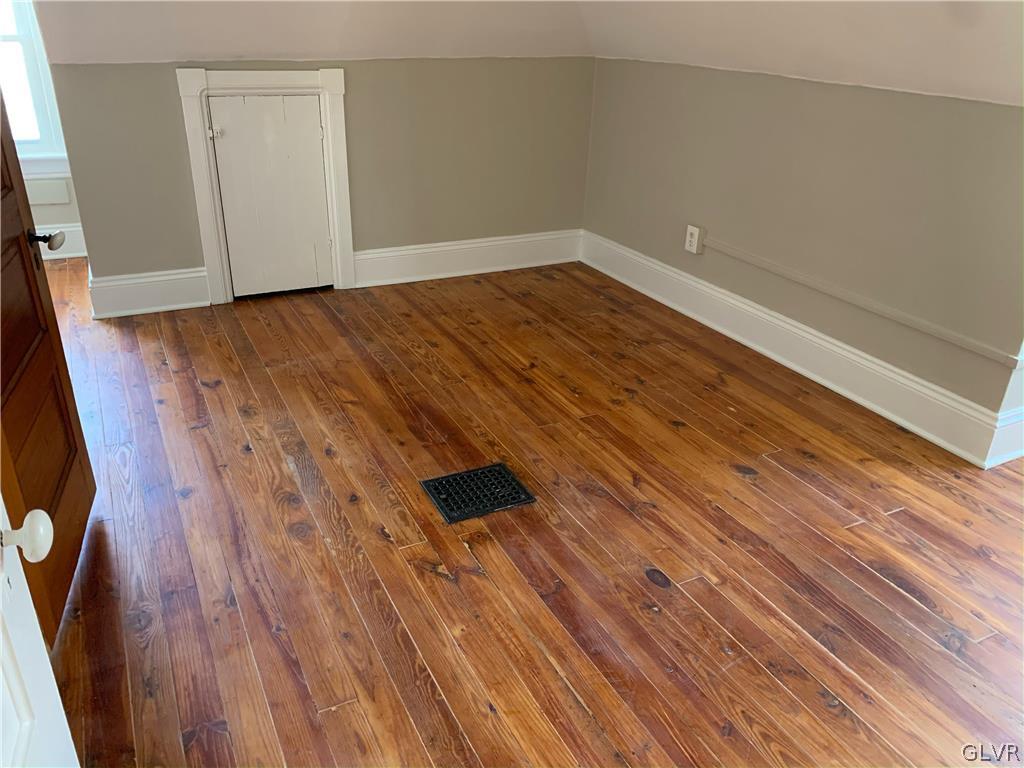 419 Porter Street 2