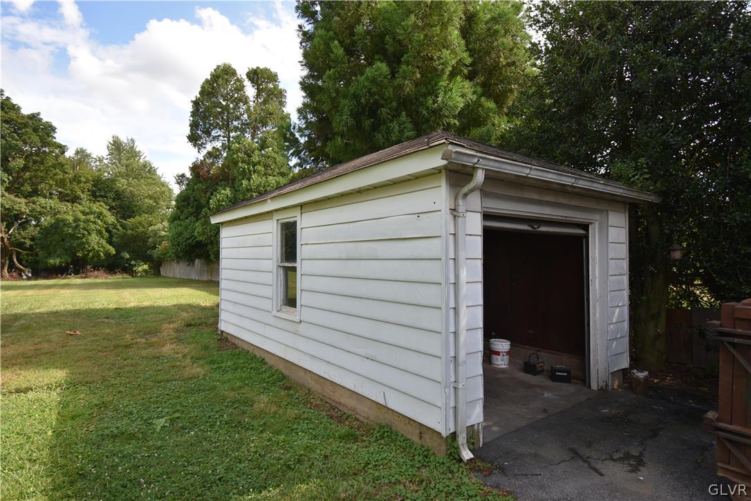 4006 Freemansburg Avenue