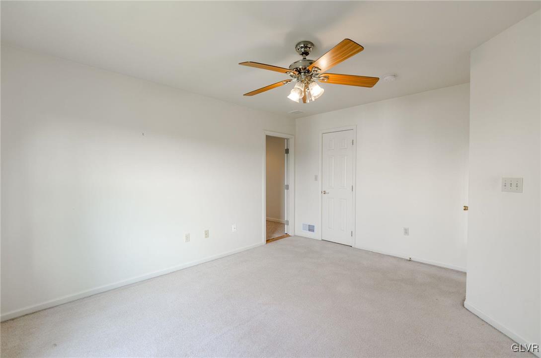 17 Willow Drive
