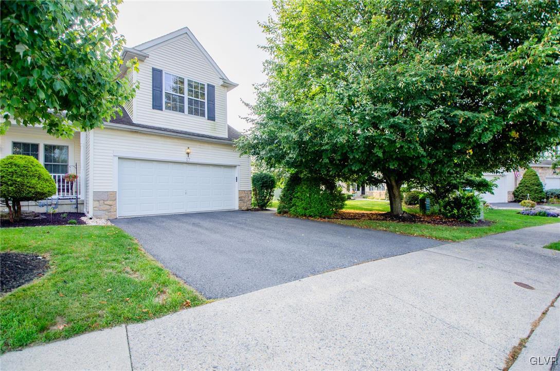 17 Willow Drive