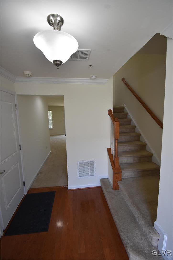 1 White Rose Lane
