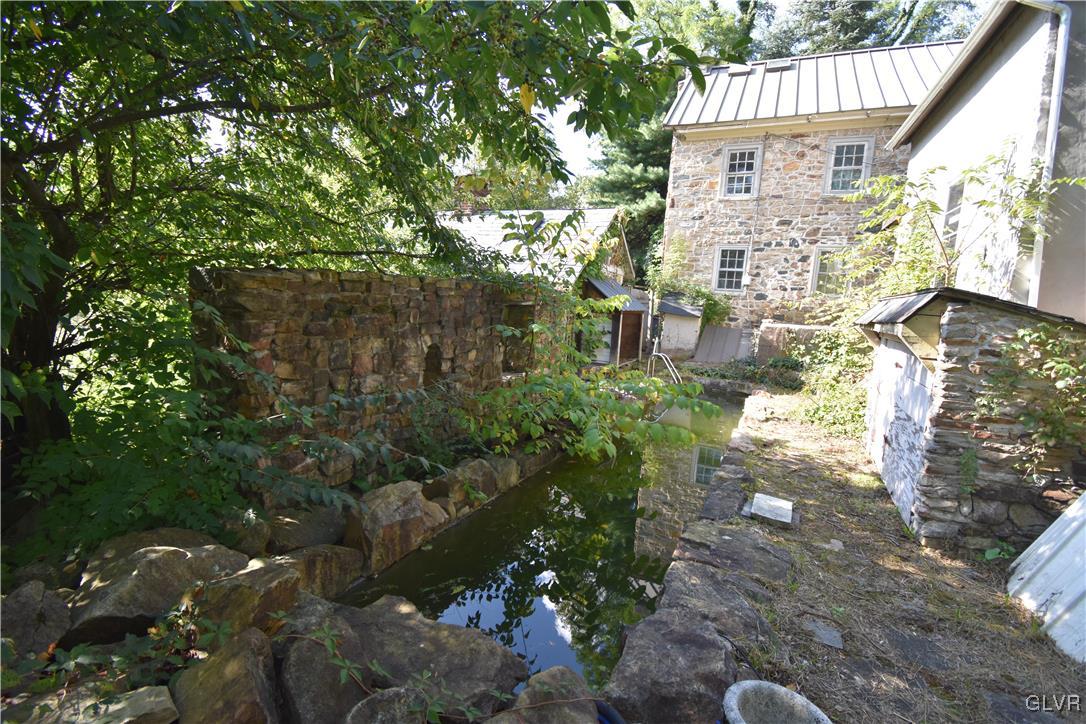 2022 Springtown Hill Road