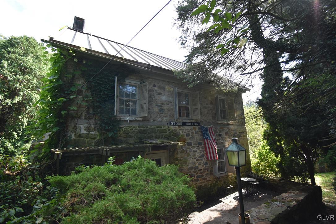 2022 Springtown Hill Road