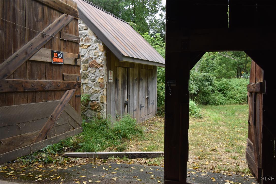 2022 Springtown Hill Road