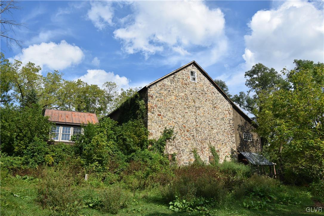 2022 Springtown Hill Road