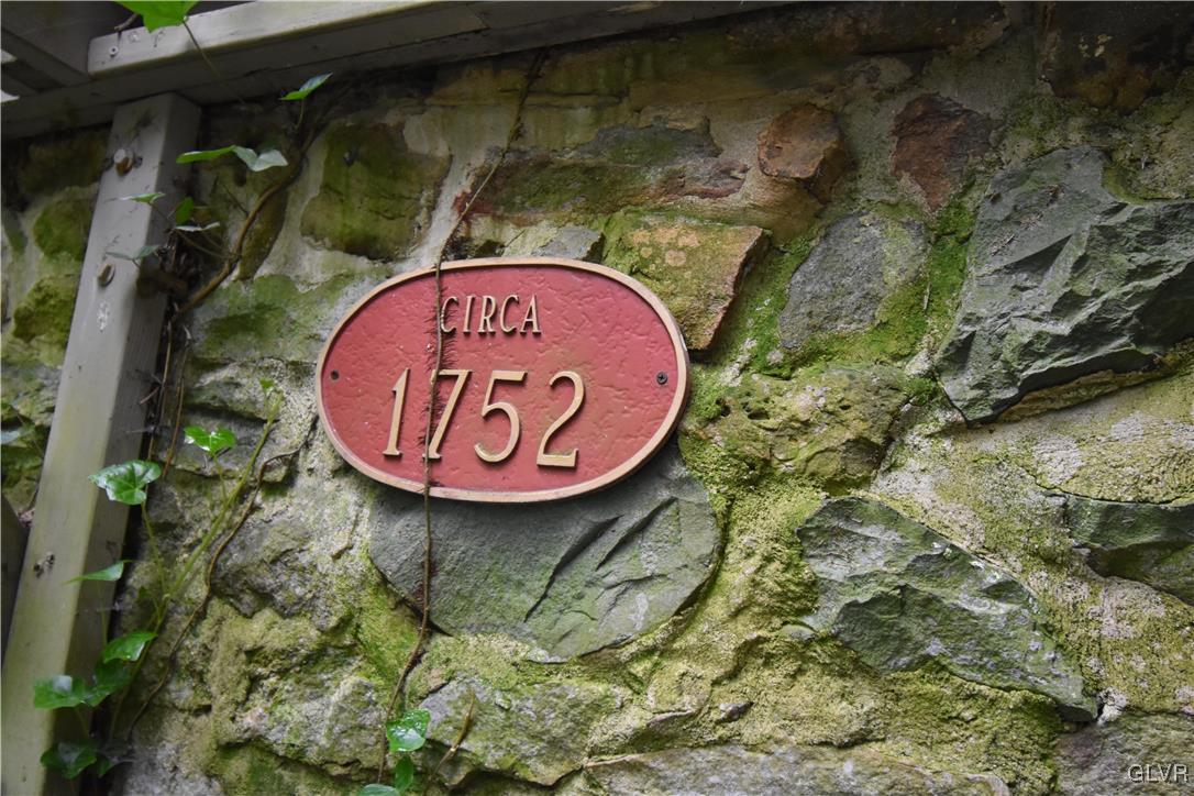 2022 Springtown Hill Road