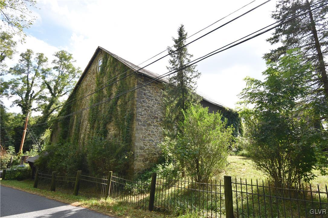 2022 Springtown Hill Road