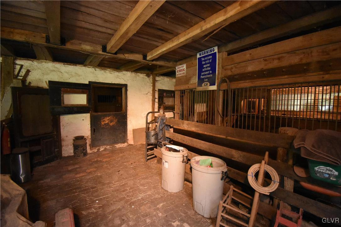 2022 Springtown Hill Road