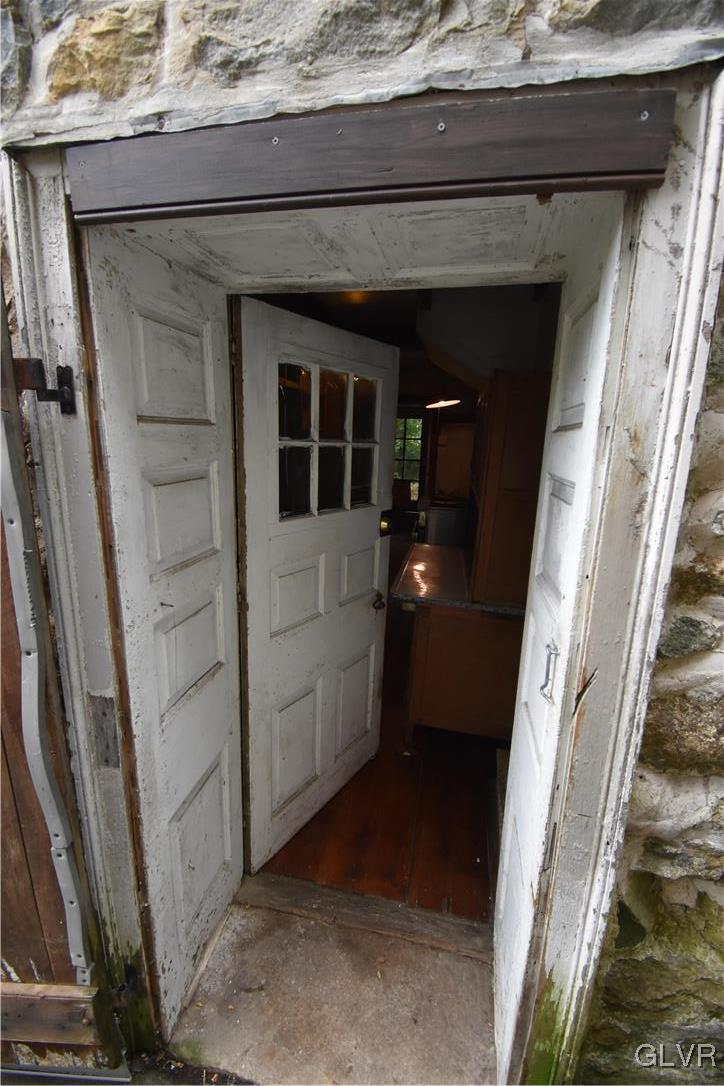 2022 Springtown Hill Road