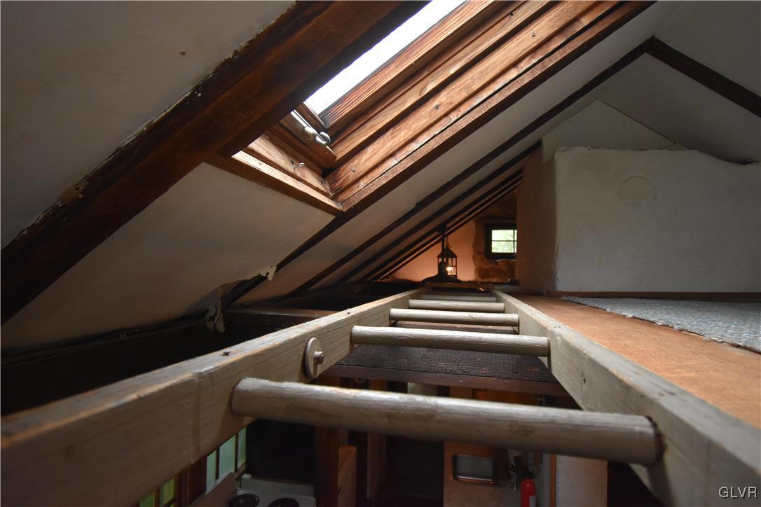 2022 Springtown Hill Road