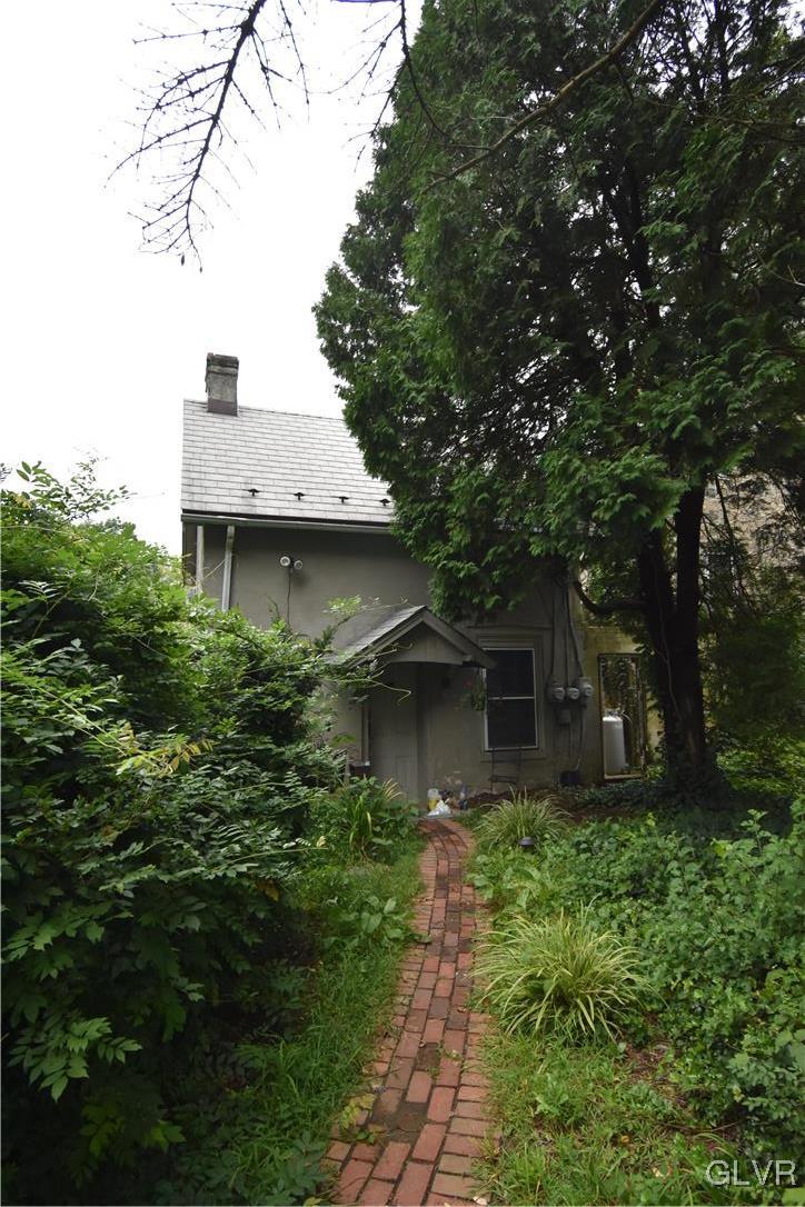 2022 Springtown Hill Road