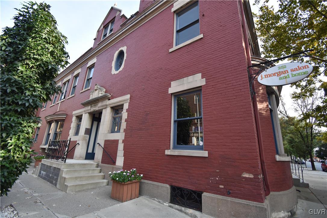 252 Spring Garden Street