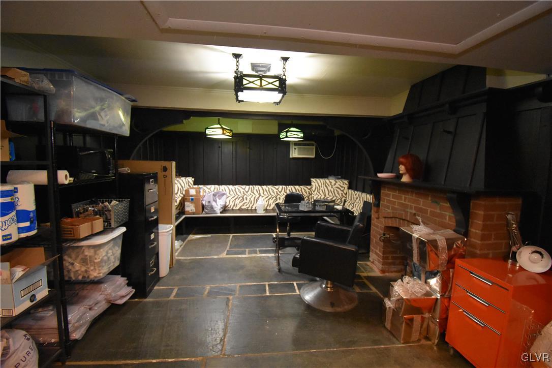 252 Spring Garden Street