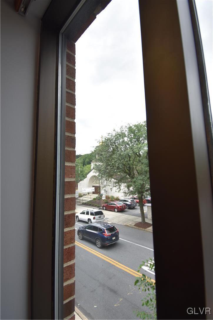 40 4Th Street South C