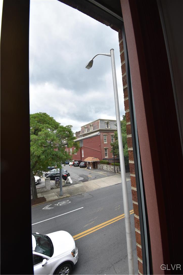 40 4Th Street South C