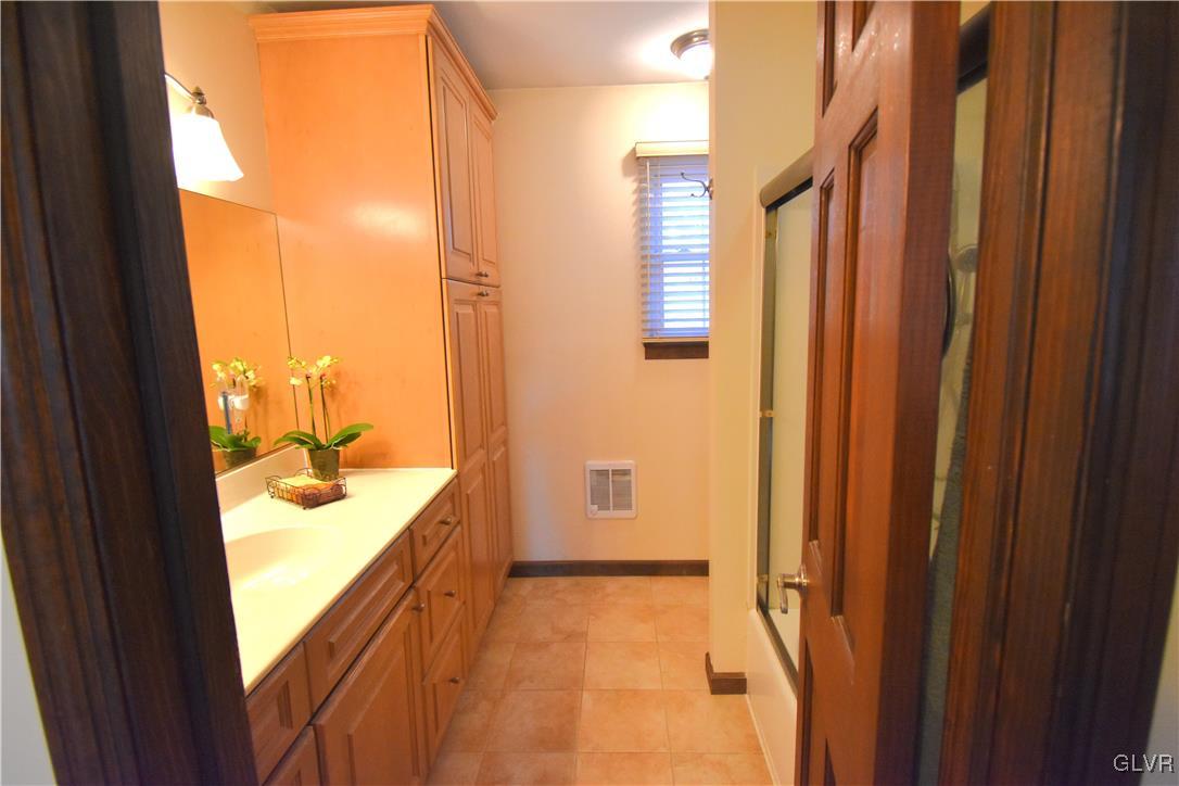 325 Spring Valley Road