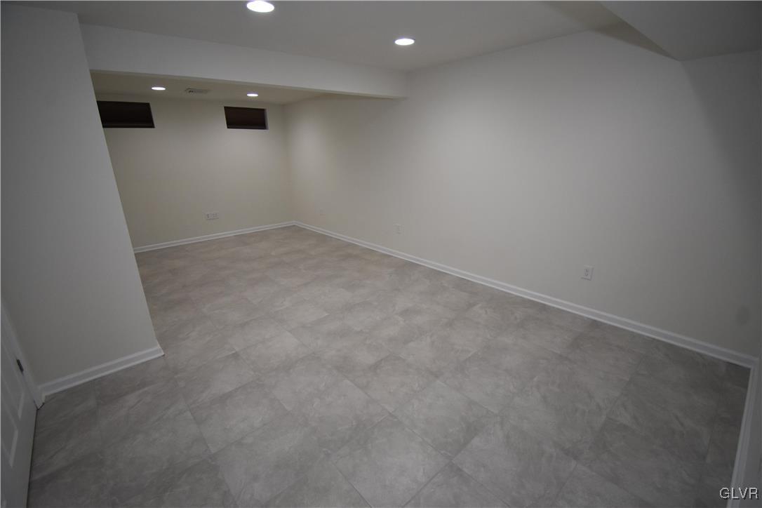 158 Knollwood Drive