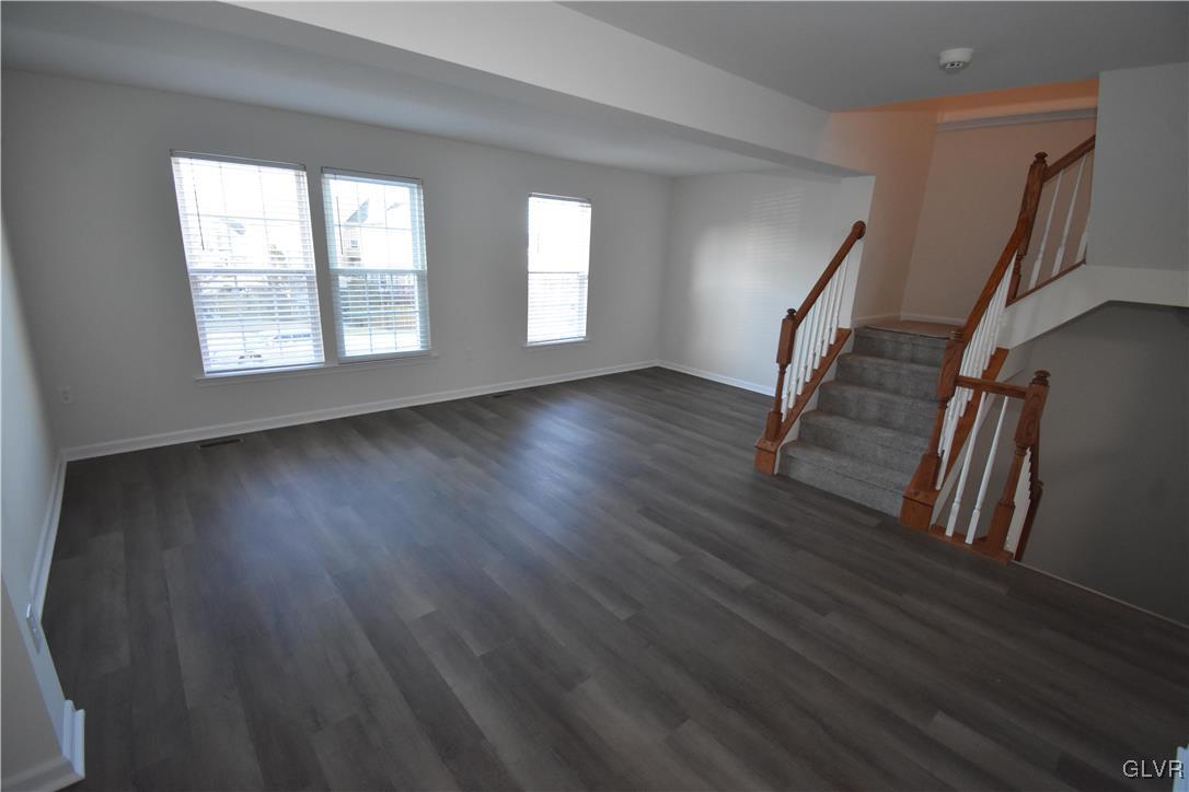 158 Knollwood Drive