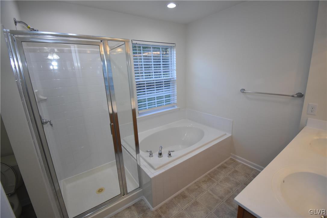 158 Knollwood Drive