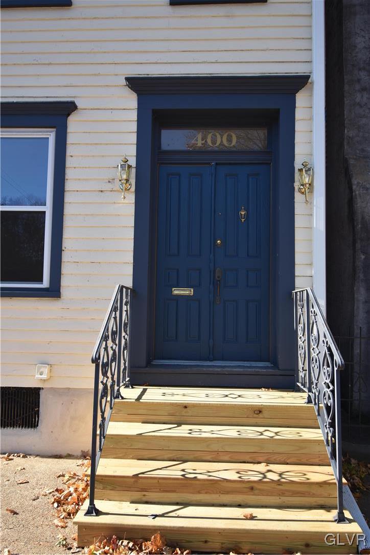 400 Porter Street