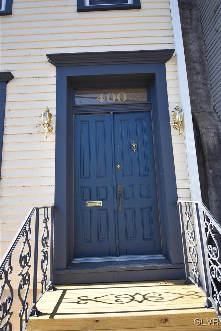 400 Porter Street