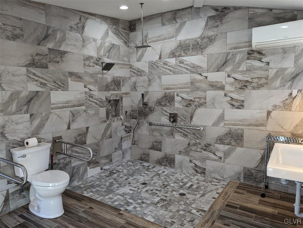 201 West Wayne Avenue