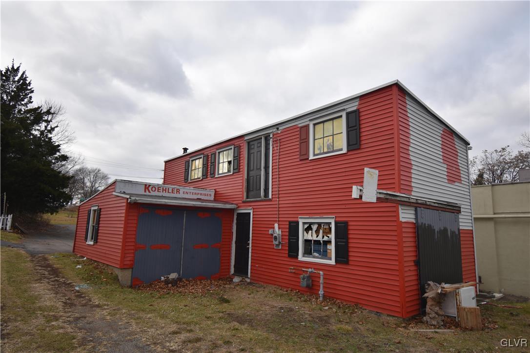 2121 Church Street